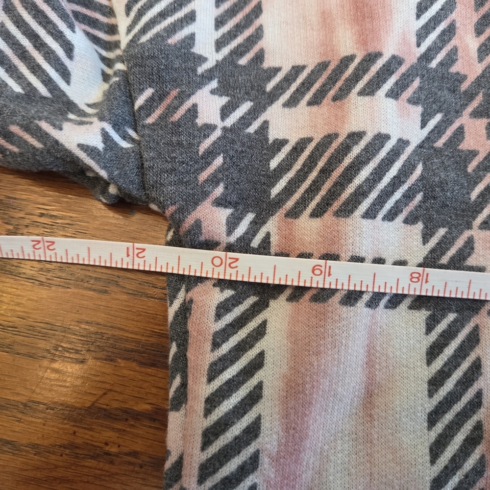 Sew In Love Top - Picture 6 of 9